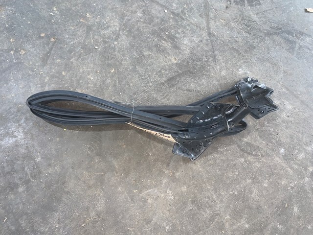 2023 Toyota GR86 RH Passenger Lower Door Seal Weatherstrip ON DOOR OEM