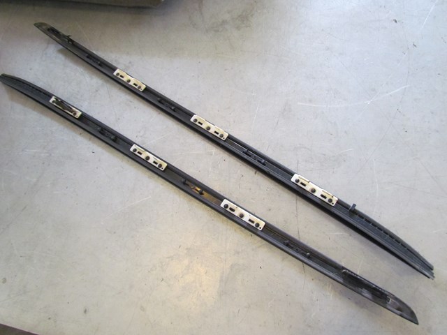 2004 Acura RSX Type S Windshield Side Seals Pair