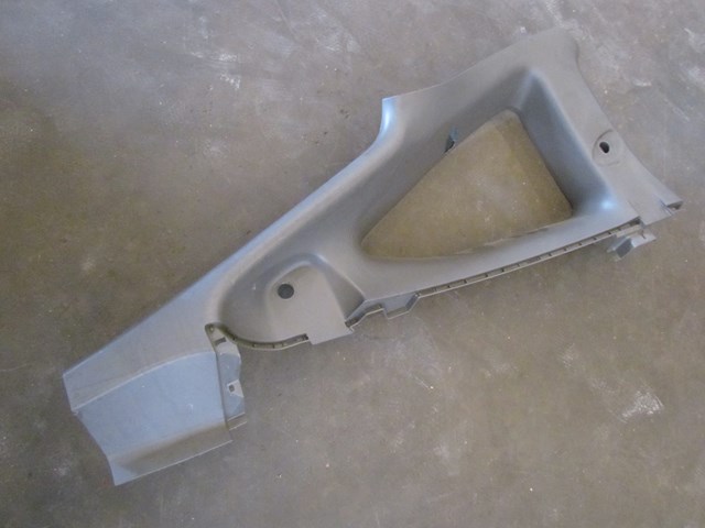 2004 Acura RSX Type S Rear LH Drivers B/C Quarter Trim Panel 84130-S6M-A010