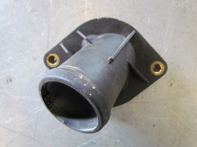 2002 Dodge Dakota 4.7L Coolant Snout