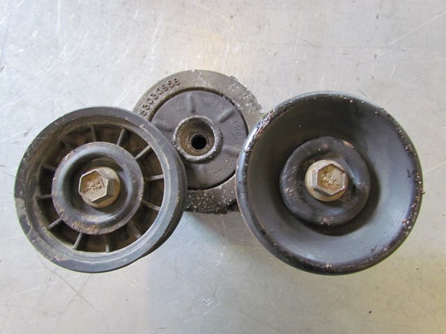 2002 Dodge Dakota 4.7L Belt Tensioner
