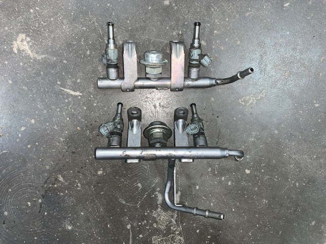 2017 Subaru BRZ 2.0L Engine Fuel Injector Rail Assembly OEM