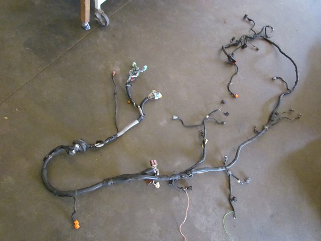 2004 Acura RSX Type S Engine Bay Wiring Harness 32200-S6M-A010