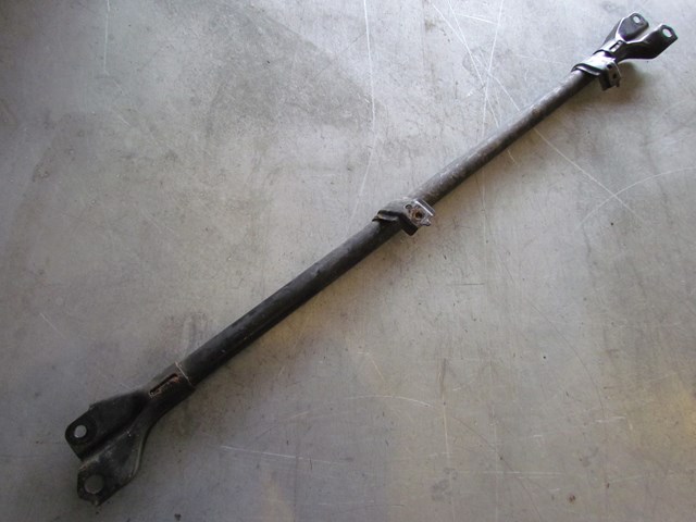 2004 Acura RSX Type S Front Engine Bay Chassis Brace