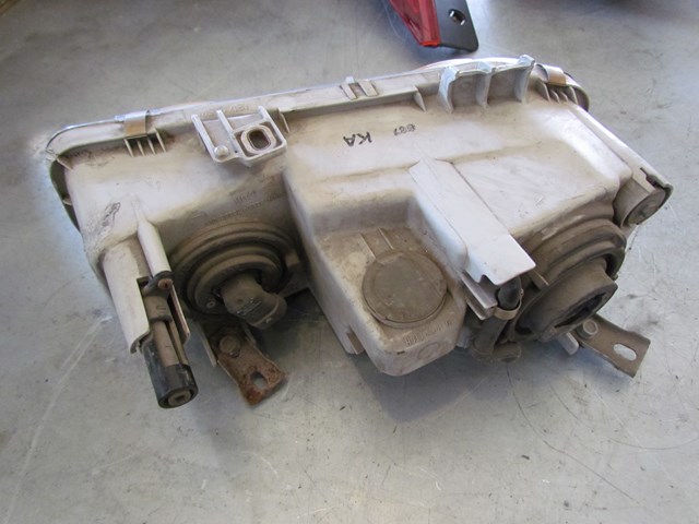 1997 Acura Integra Coupe Front RH Passenger Headlight Housing Fixable See Pics