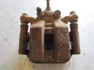 2003 Infiniti G35 Sedan Rear RH Passenger Caliper