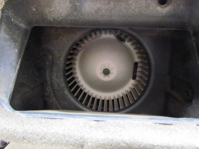 2003 Subaru Legacy Outback Blower Motor Evaporator Assy 72210AE08B