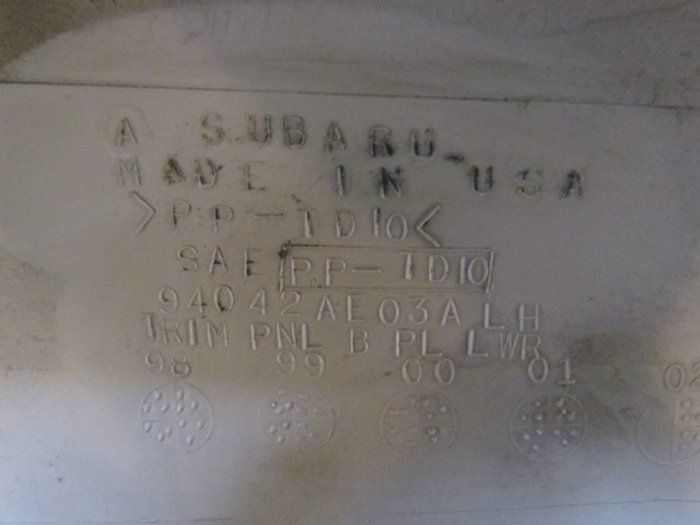 2003 Subaru Legacy Outback LH Lower B-Pillar Trim