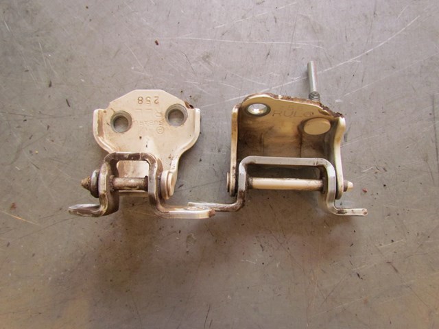 2003 Subaru Legacy Outback LH Rear Door Hinge