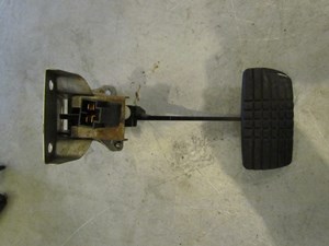 2003 Subaru Legacy Outback AT Brake Pedal