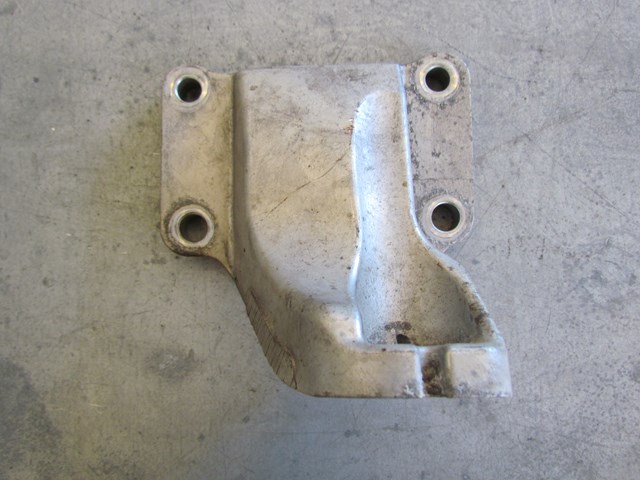 2003 Nissan 350Z RH Passenger Engine Mount