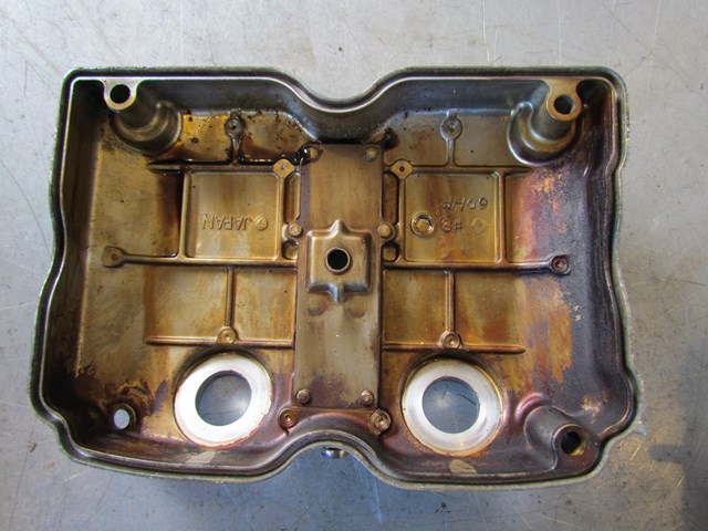 2003 Subaru Legacy RH Passenger Valve Cover