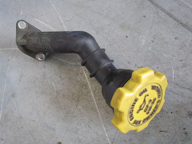2003 Subaru Legacy Outback Oil Filler Neck With Cap