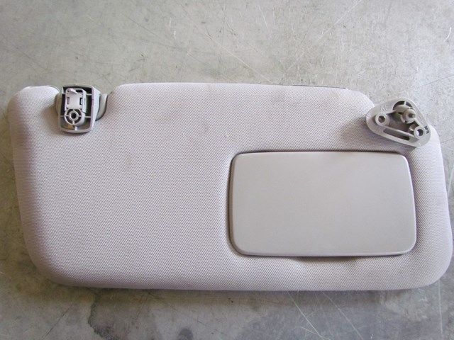 2003 Subaru Forester RH Passenger Sun Visor