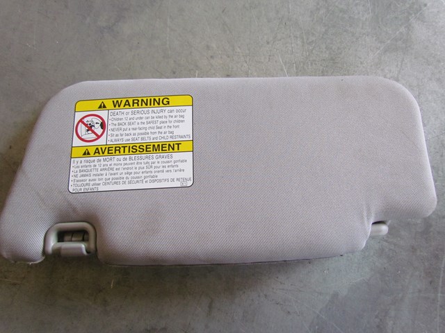 2003 Subaru Forester RH Passenger Sun Visor