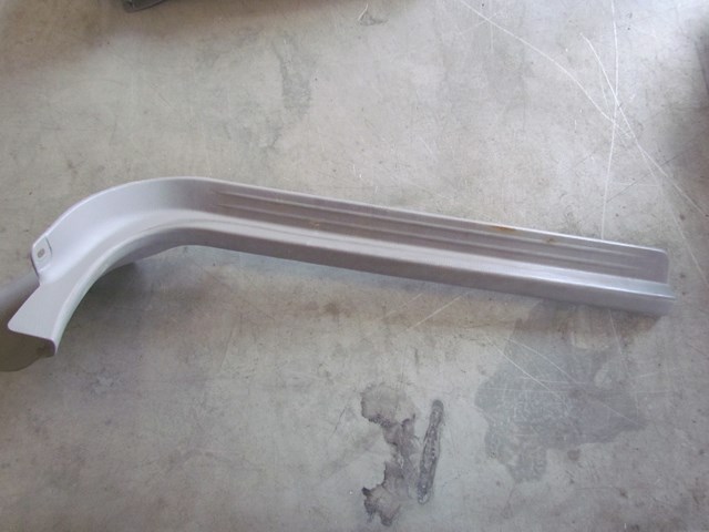 2003 Subaru Forester Front RH Passenger Inner Sill Kick Plate 94060SA000