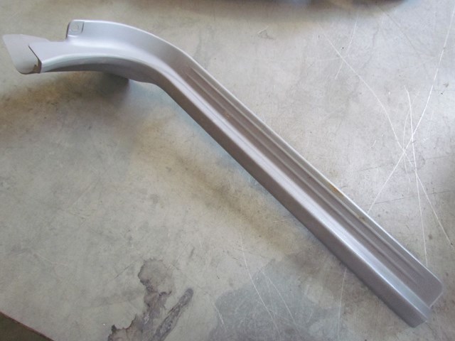 2003 Subaru Forester Front RH Passenger Inner Sill Kick Plate 94060SA000