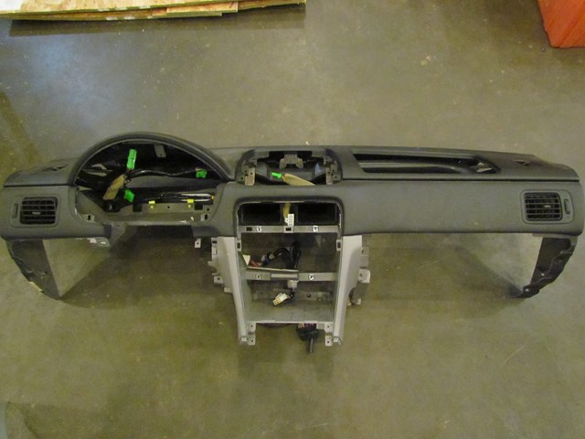 2003 Subaru Forester Dash Assembly Black With Wiring