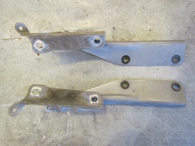 2003 Subaru Forester Hood Hinges Set