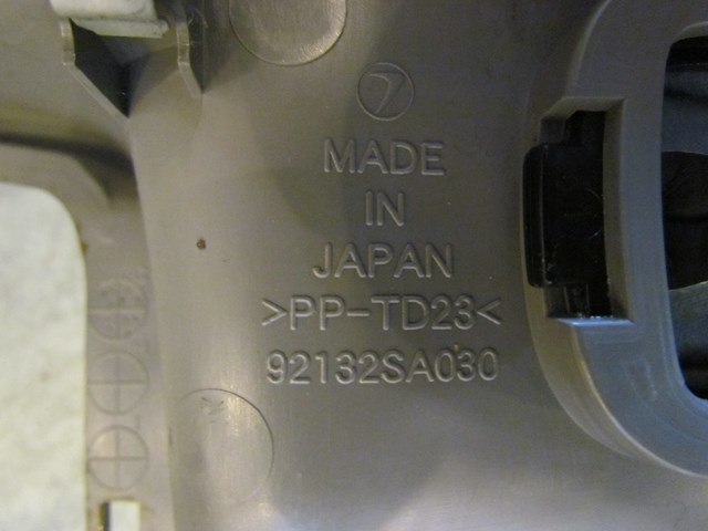 2003 Subaru Forester Center Console Assembly See Pictures