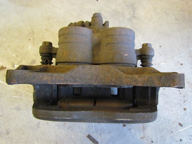 2003 Subaru Forester Front RH Passenger Brake Caliper