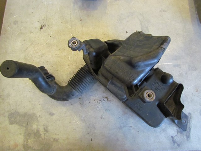 2003 Subaru Forester Intake Tube