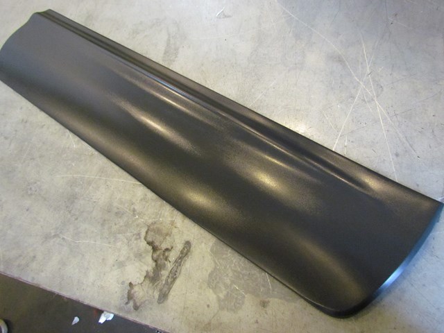 2003 Subaru forester Front RH Passenger Door Moulding