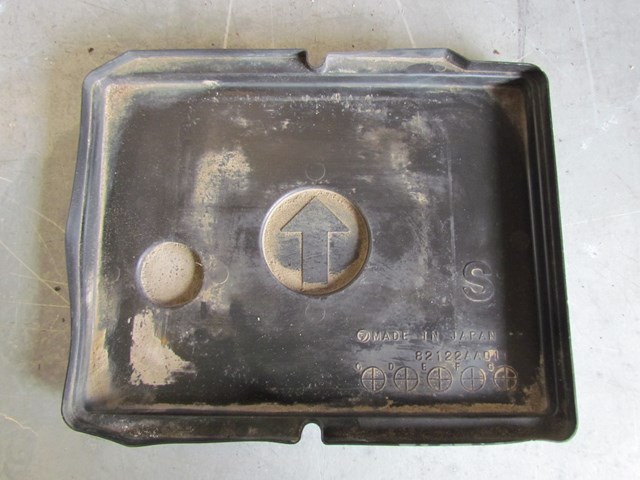 2003 Subaru Forester Battery Tray 82122AA011