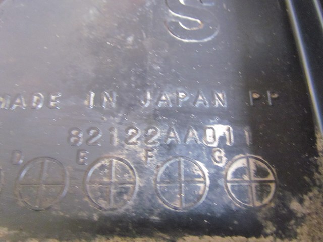 2003 Subaru Forester Battery Tray 82122AA011