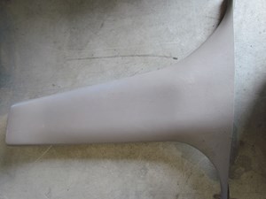 2003 Subaru forester LH Drivers Lower B Pillar Trim 94022 SA010