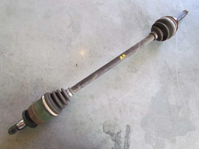 2003 Subaru Forester Rear RH Passenger AT Axle Shaft