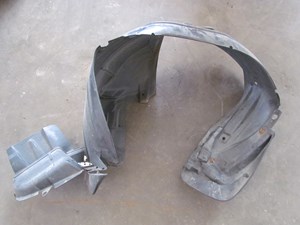 2003 Subaru Forester Front LH Driver Fender Liner W/ Mud Flap 59110SA010