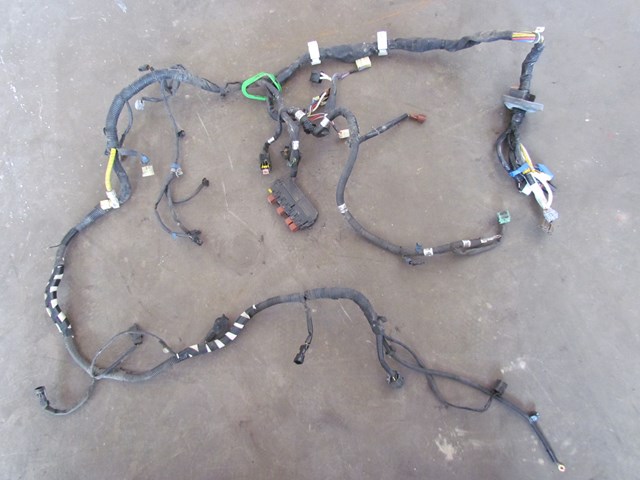 2003 Subaru Forester Engine Bay Wiring Harness 98234 SA150