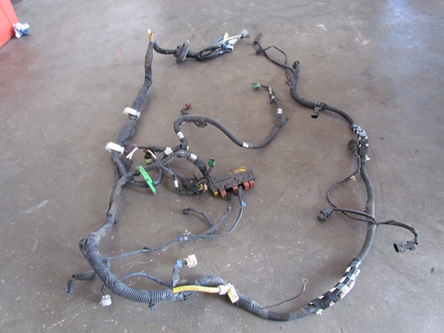 2003 Subaru Forester Engine Bay Wiring Harness 98234 SA150