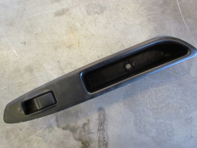 2003 Subaru Forester Rear LH Drivers Rear Door Switch