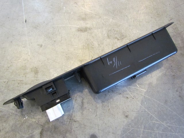 2003 Subaru Forester Rear LH Drivers Rear Door Switch