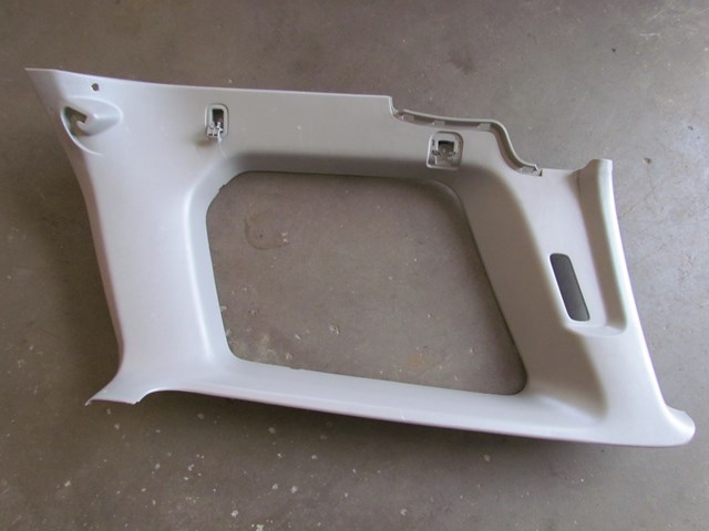 2003 Subaru Forester Rear RH Passenger Quarter Panel Trim 94015 SA000