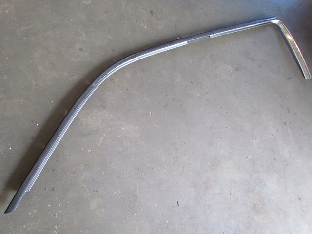 2003 Subaru Forester LH Drivers Upper Window Trim