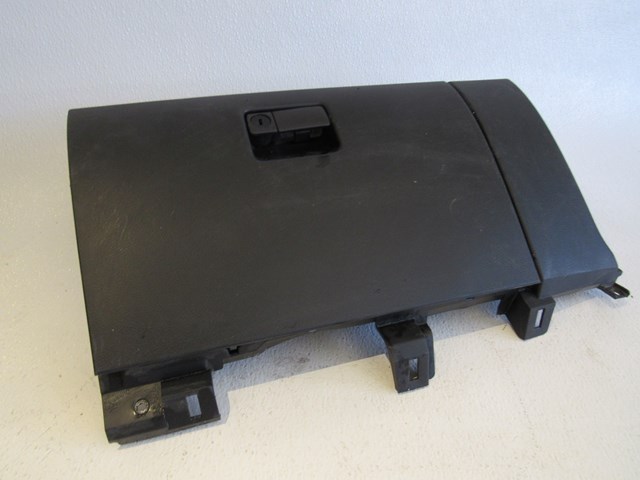 2006 Infiniti G35 Coupe RH Passenger Lower Glove Box