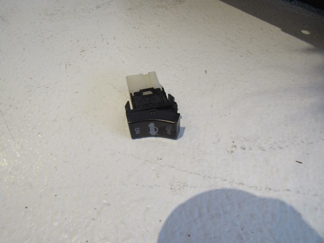 2006 Infiniti G35 Coupe RH Passenger Lower Glove Box