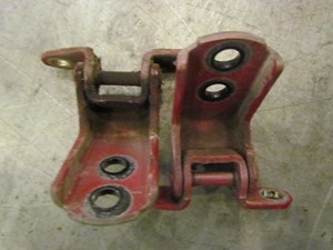 2006 Infiniti G35 Coupe RH Passenger Door Hinge