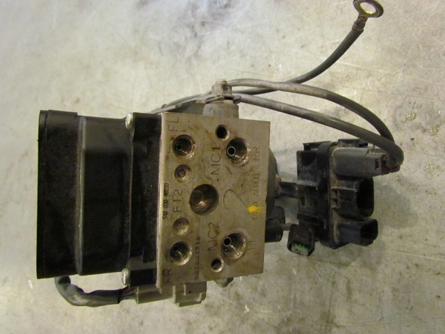 2006 Infiniti G35 Coupe ABS Pump Module 47600 AM400