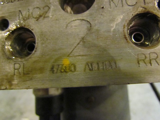 2006 Infiniti G35 Coupe ABS Pump Module 47600 AM400