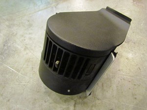 2006 Infiniti G35 Coupe LH Drivers LH Vent Assy