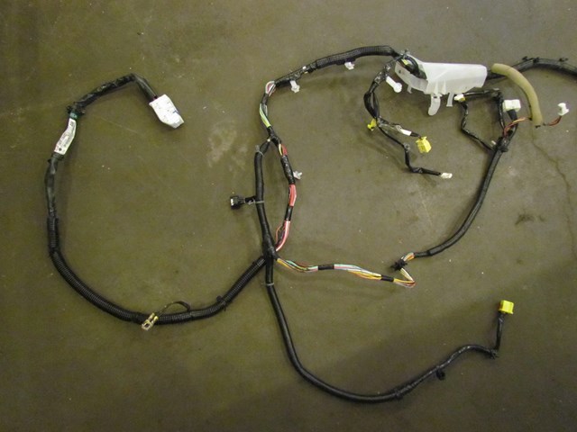 2006 Infiniti G35 Coupe RH Passenger Body Wire Harness 24017 CM42D