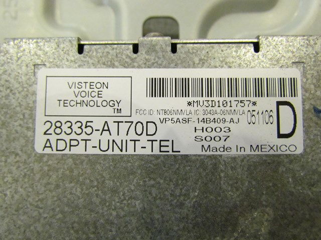 2006 Infiniti G35 Coupe Telephone Control Unit 28335-AT70D w/bracket
