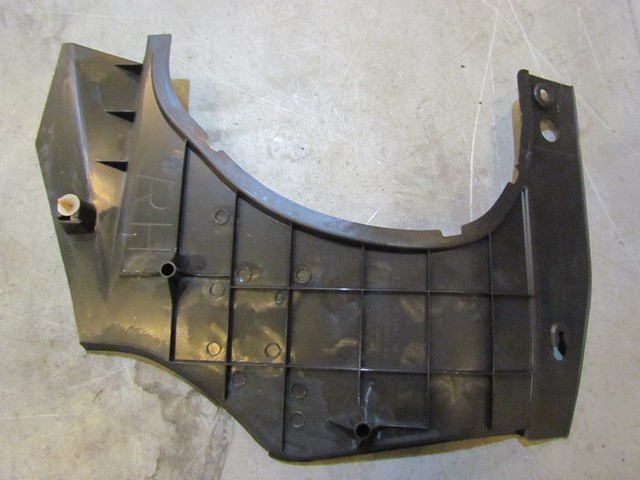 2006 Infiniti G35 Coupe Rear RH Passenger Seat Finish Panel 79920 AM800