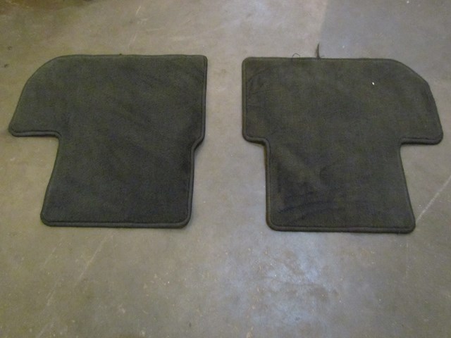 2006 Infiniti G35 Coupe Rear Floor Mats Black