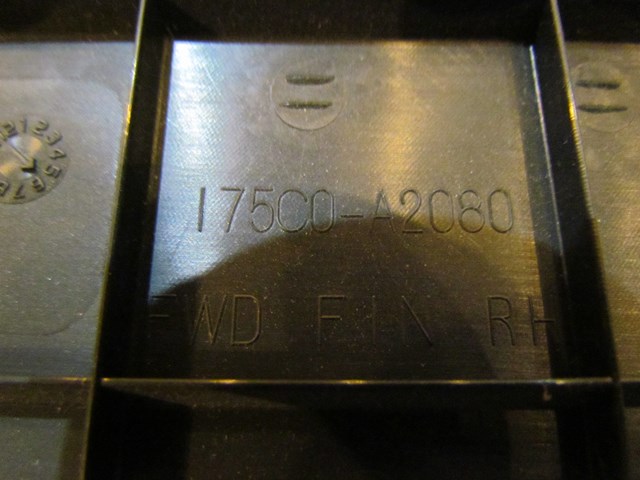 2006 Infiniti G35 Coupe Front RH Passenger Front Seat Panel Cover 175C0-A2080