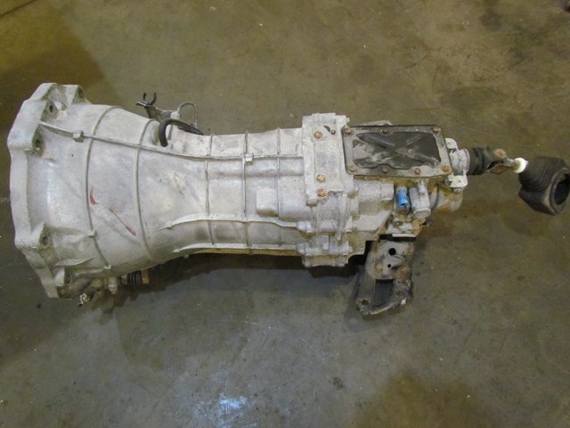 2006 Infiniti G35 Coupe 6 Speed Manual Transmission CD009 128K